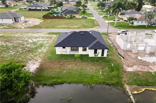 903 NE 23rd St, Cape Coral, FL 33909 - Photo 40