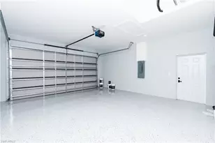 903 NE 23rd St, Cape Coral, FL 33909 - Photo 32