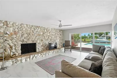 5219 SW 2nd Pl, Cape Coral, FL 33914 - Photo 16