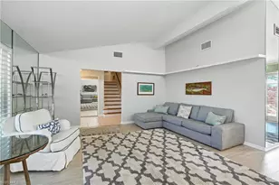 5219 SW 2nd Pl, Cape Coral, FL 33914 - Photo 10