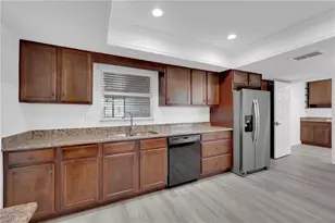 5584 Buring Ct, Fort Myers, FL 33919 - Photo 12
