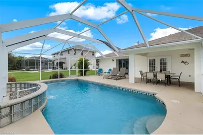 1925 SW 17th Pl, Cape Coral, FL 33991 - Photo 32