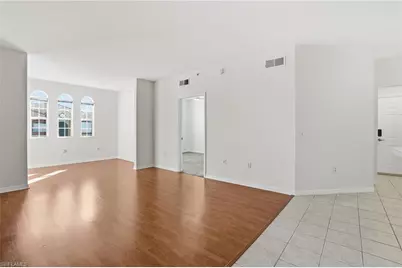 15590 Ocean Walk Cir #304, Fort Myers, FL 33908 - Photo 10