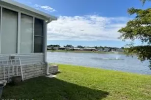 265 Lakeside Dr, North Fort Myers, FL 33903 - Photo 4