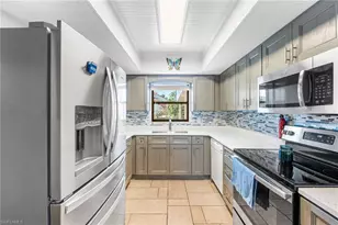 4543 SE 6th Pl, Cape Coral, FL 33904 - Photo 8