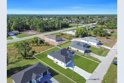 720 Castlestone Ave S, Lehigh Acres, FL 33974 - Photo 34