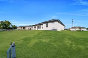 720 Castlestone Ave S, Lehigh Acres, FL 33974 - Photo 32