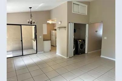 1025 SE 24th Ave #1, Cape Coral, FL 33990 - Photo 8