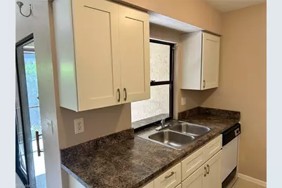 1025 SE 24th Ave #1, Cape Coral, FL 33990 - Photo 16
