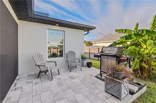 539 NW 13th St, Cape Coral, FL 33993 - Photo 10