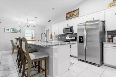 539 NW 13th St, Cape Coral, FL 33993 - Photo 6