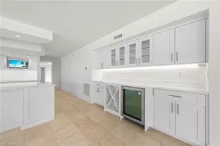 3127 W Gulf Dr, Sanibel, FL 33957 - Photo 10