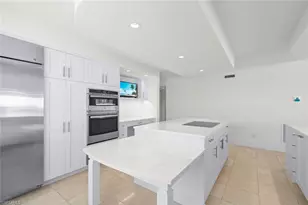 3127 W Gulf Dr, Sanibel, FL 33957 - Photo 8