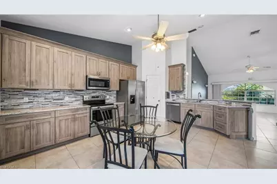 4010 SW 22nd Pl, Cape Coral, FL 33914 - Photo 10