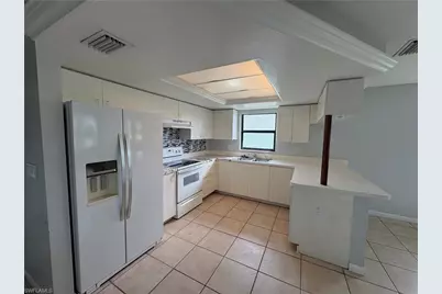 3309/3307 SW Santa Barbara Pl, Cape Coral, FL 33914 - Photo 2