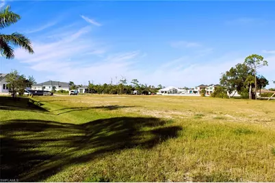 15851 Hampton View Ct, Fort Myers, FL 33908 - Photo 8