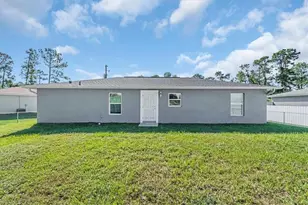 8073 Sherwood Cir, Labelle, FL 33935 - Photo 24