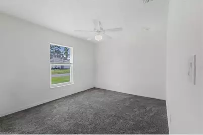 8073 Sherwood Cir, Labelle, FL 33935 - Photo 12