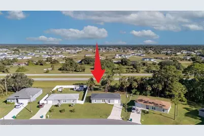 8073 Sherwood Cir, Labelle, FL 33935 - Photo 34