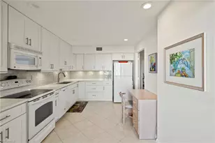 200 Periwinkle Way, Sanibel, FL 33957 - Photo 14