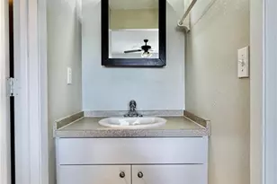 706 SE 13th Ct, Cape Coral, FL 33990 - Photo 18