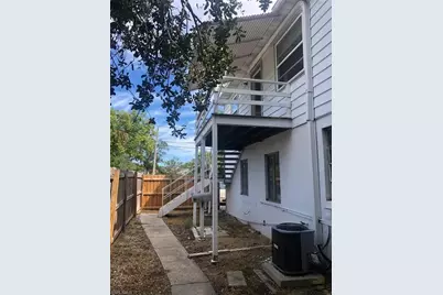 301 24th Ave N, Saint Petersburg, FL 33704 - Photo 1