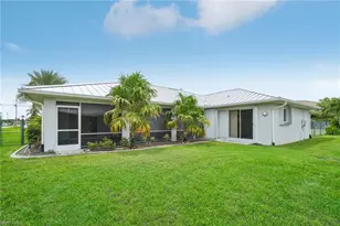 123 SE 29th Terrace, Cape Coral, FL 33904 - Photo 2
