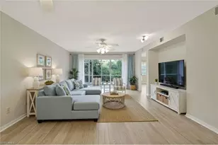 292 Belina Dr, Naples, FL 34104 - Photo 4