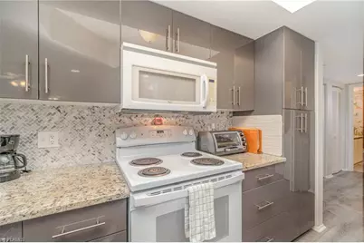 13391 Gateway Dr #113, Fort Myers, FL 33919 - Photo 10