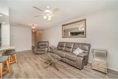 13391 Gateway Dr #113, Fort Myers, FL 33919 - Photo 6