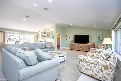 812 Angel Wing Dr, Sanibel, FL 33957 - Photo 8