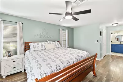 309 NE 30th Ter, Cape Coral, FL 33909 - Photo 18