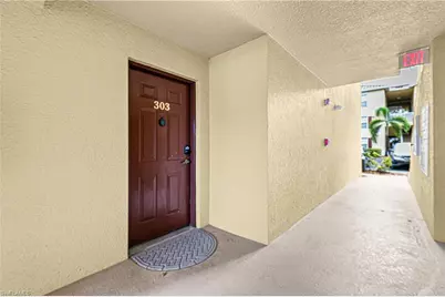 4121 Residence Dr #303, Fort Myers, FL 33901 - Photo 14