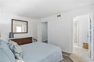 126 Pinebrook Dr, Fort Myers, FL 33907 - Photo 20