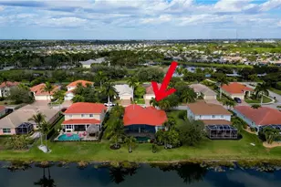 2412 Ashbury Cir, Cape Coral, FL 33991 - Photo 4