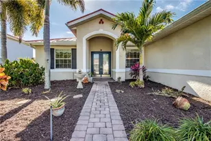 2412 Ashbury Cir, Cape Coral, FL 33991 - Photo 2