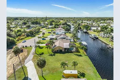 2193 River Rd, Fort Myers, FL 33905 - Photo 14