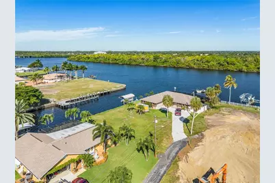 2193 River Rd, Fort Myers, FL 33905 - Photo 8