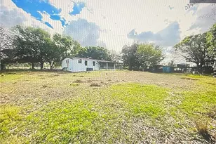 820 N Romero St, Clewiston, FL 33440 - Photo 1