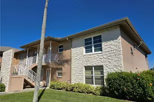 4631 SE 5th Ave, Cape Coral, FL 33904 - Photo 2