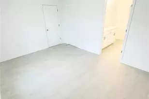 1701 NE 44th Terrace, Cape Coral, FL 33909 - Photo 6