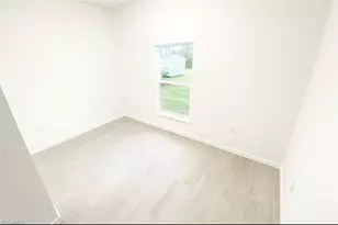 1701 NE 44th Terrace, Cape Coral, FL 33909 - Photo 12