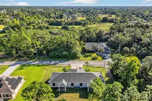 710 Creuset Ave S, Lehigh Acres, FL 33974 - Photo 10