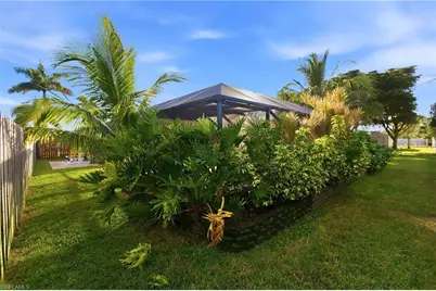 321 SE 30th St, Cape Coral, FL 33904 - Photo 42