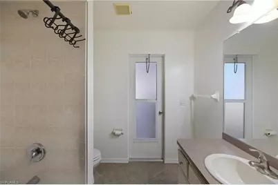 321 SE 30th St, Cape Coral, FL 33904 - Photo 24