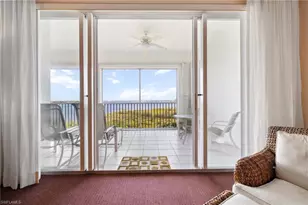 14815 Laguna Dr, Fort Myers, FL 33908 - Photo 4