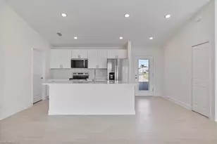 1726 NW 17th St, Cape Coral, FL 33993 - Photo 8