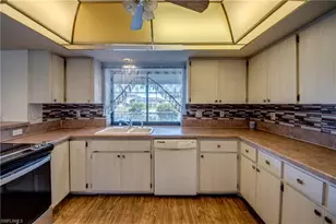 2313 SE 8th Terrace, Cape Coral, FL 33990 - Photo 10