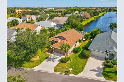 9819 Gladiolus Preserve Cir, Fort Myers, FL 33908 - Photo 2