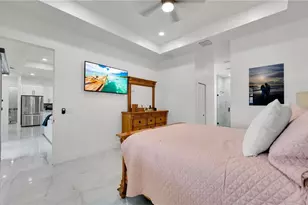 1215 NE 12th Pl, Cape Coral, FL 33909 - Photo 14